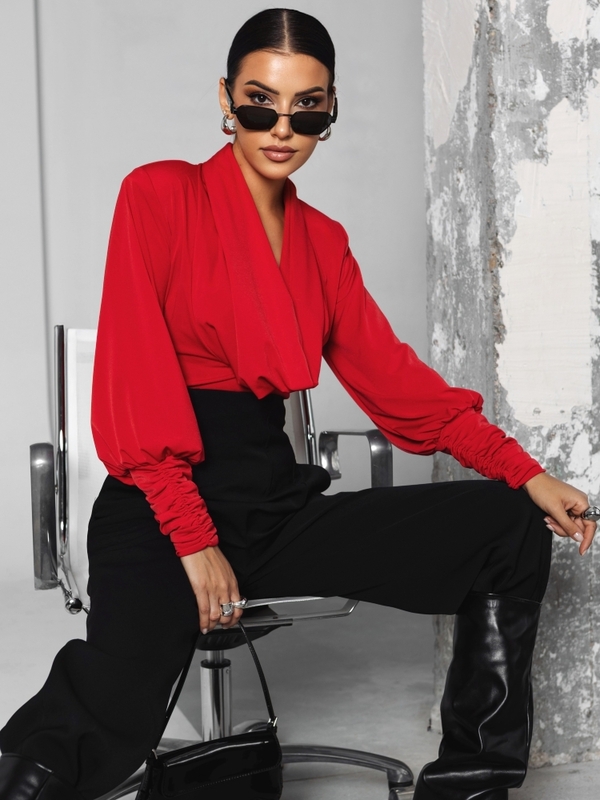 Bluzka Emera Czerwona