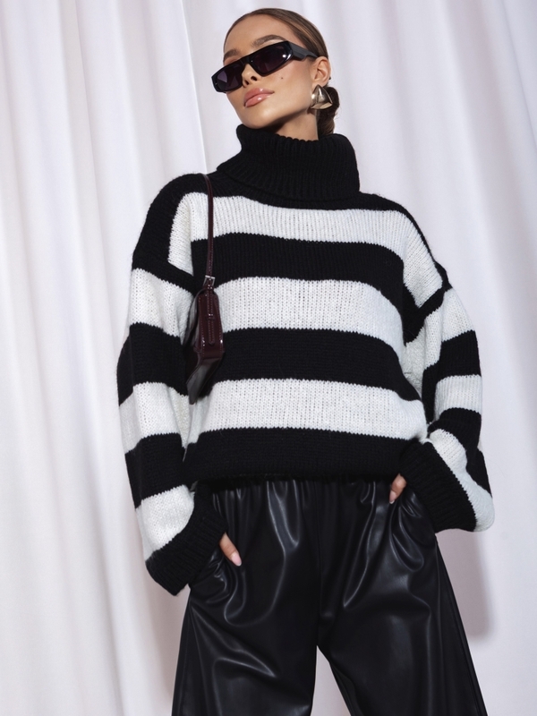 Sweater Kamos Ecru Black