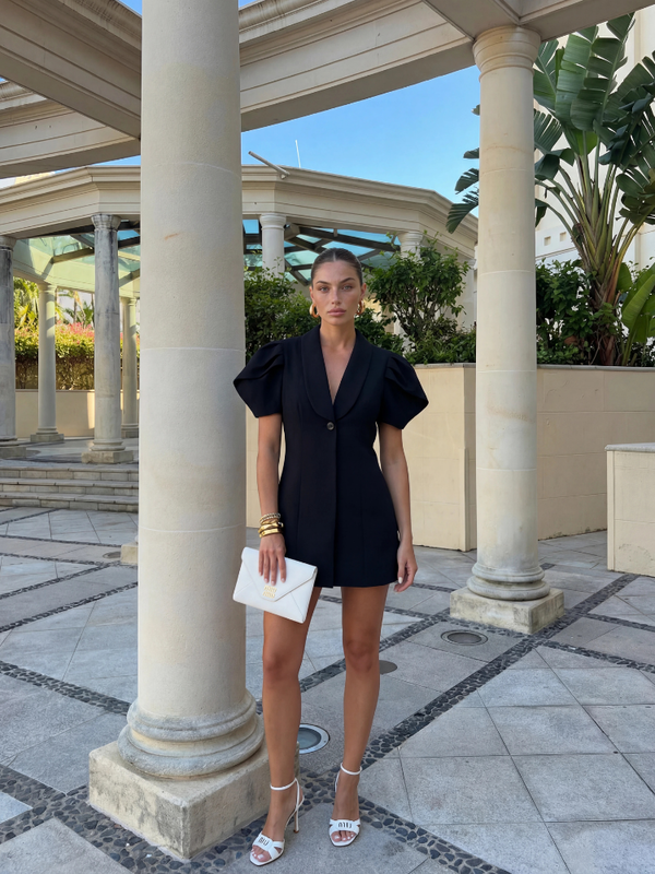 Sukienka Wibbie Czarna