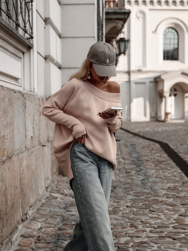 Sweter Misha Pudrowy